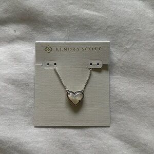 Kendra Scott Ari Necklace